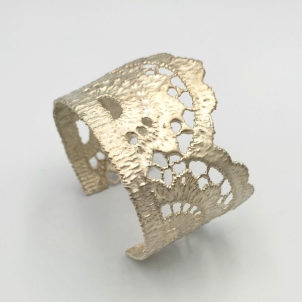 silver 925 bracelet with lace pattern