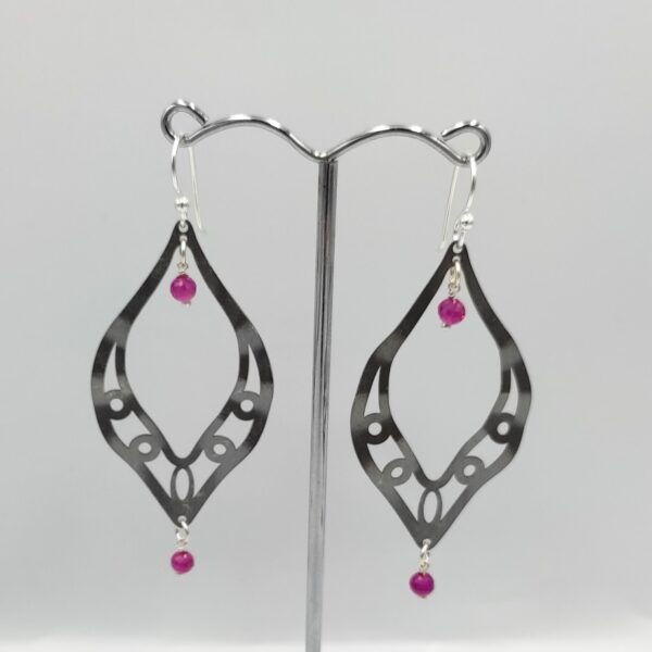 black plated silver 925 earrings with rubies